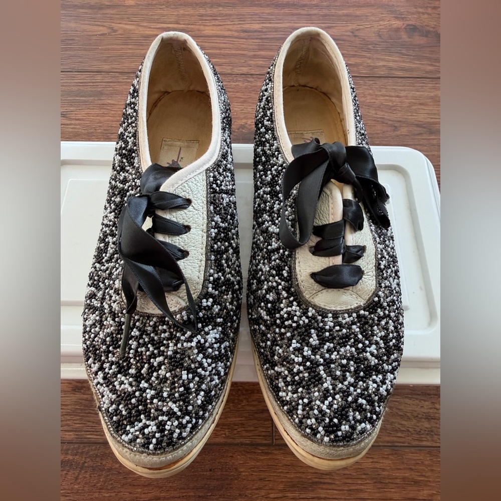 Beadz Confetti Beaded Sneakers Black White Size 7 Designer Lace Up